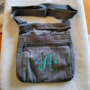 Thirty-one crossbody purse